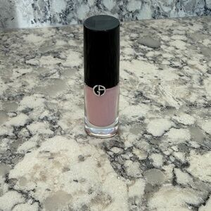 Giorgio Armani Soft Pink eye tint
